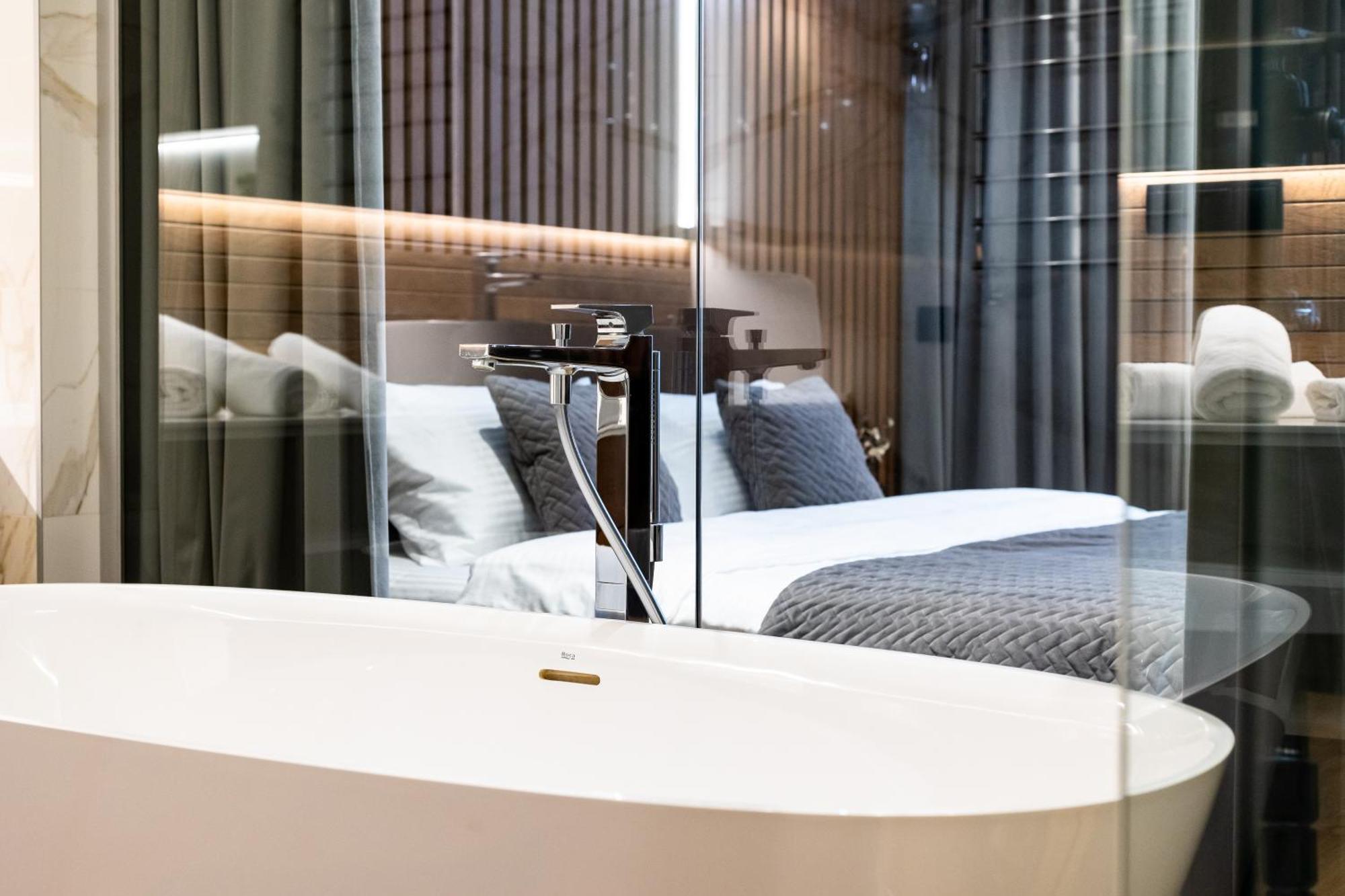 Doroshenka Premium Apartments Lviv Eksteriør bilde