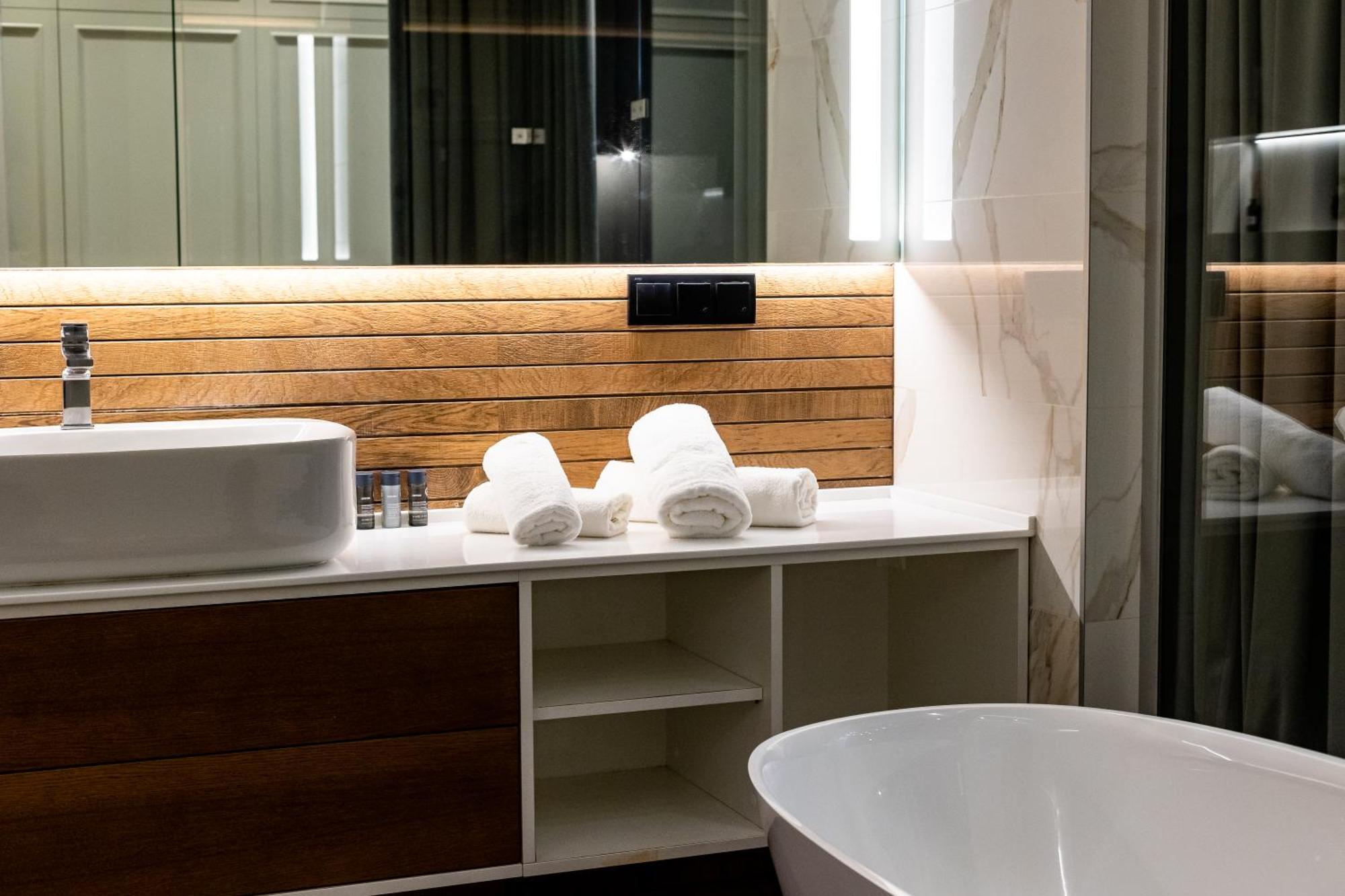 Doroshenka Premium Apartments Lviv Eksteriør bilde